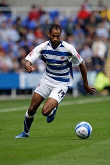 Images Dated 16th August 2008: Clash in the Championship: Reading FC vs Plymouth, August 16, 2008