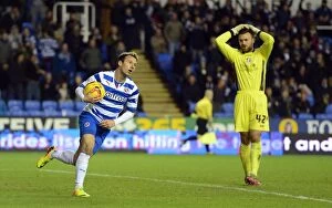 Images Dated 7th December 2013: Clash of the Contenders: Reading FC vs Bournemouth (2013-14) - Sky Bet Championship