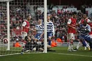 Images Dated 4th March 2007: Csec Fabregas flicks the ball pass Jens Lehmann to make it 2-1
