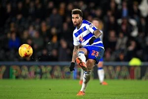 Images Dated 16th December 2015: Daniel Williams in Action: Championship Showdown - Reading vs. Hull City