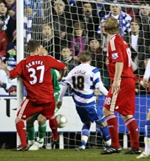 Images Dated 2nd January 2010: FA Cup - Third Round - Reading v Liverpool - Madejski Stadium