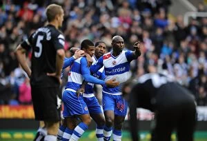 Images Dated 27th October 2012: Garath McCleary Scores the Dramatic Equalizer: Reading vs Fulham, Barclays Premier League