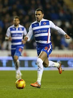 Images Dated 17th February 2015: Hal Robson-Kanu Leads Reading's Charge Against Wigan Athletic in Sky Bet Championship Match at