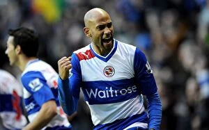 Images Dated 2nd February 2013: Jimmy Kebe's Double: Reading FC's Thrilling 2-2 Comeback Against Sunderland (Feb 2, 2013)