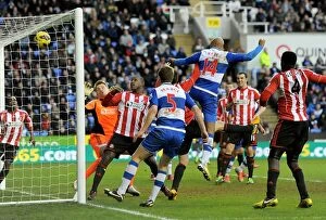 Images Dated 2nd February 2013: Jimmy Kebe's Strike: Reading's Momentum-Shifting Goal vs. Sunderland (BPL 2013, Madjeski Stadium)