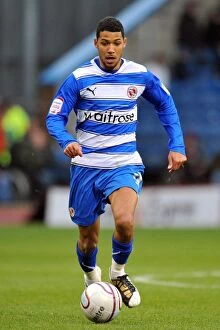 Images Dated 23rd October 2010: Jobi McAnuff in Action: Burnley vs. Reading, Championship Clash at Turf Moor