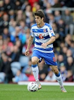 Images Dated 26th September 2015: Lucas Piazon in Action: Burnley vs. Reading - Sky Bet Championship Showdown at Turf Moor
