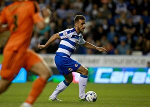 Images Dated 11th September 2015: Orlando Sa Leads the Charge: Reading FC vs Ipswich Town in Sky Bet Championship at Madejski Stadium