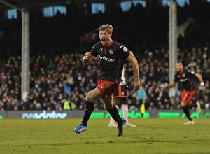 Images Dated 17th January 2015: Pavel Pogrebnyak's Hidden Goal: Reading Shocks Fulham in Sky Bet Championship at Craven Cottage