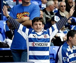 Images Dated 23rd April 2007: Proud to support Reading FC