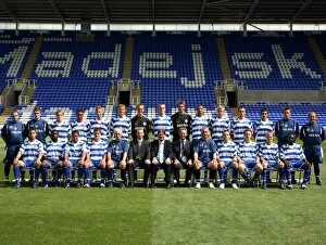 Images Dated 28th September 2006: Reading FC Academy Team Photo 2006-7