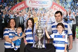 Images Dated 26th May 2012: Reading FC: Triumphant Moment with Fans - Unforgettable 2012 Trophy Celebration
