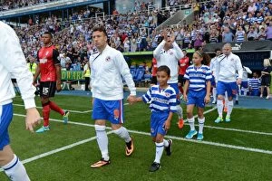 Ipswich Town - Home Collection: Reading FC vs Ipswich Town: 2013-14 Sky Bet Championship Showdown