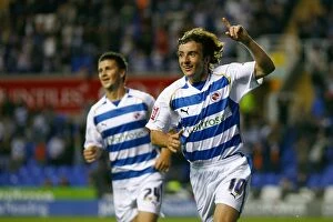 Images Dated 26th August 2008: Reading FC vs Luton Town: Football League Cup Showdown - August 26, 2008