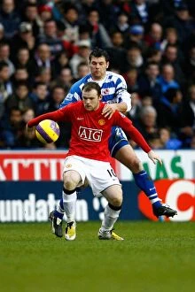 Images Dated 19th January 2008: Reading FC vs Manchester United: A Barclays Premiership Showdown (2007-08)