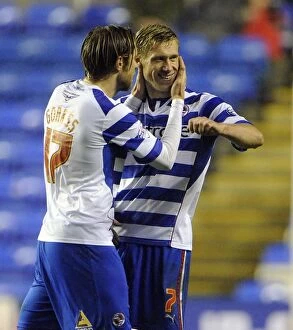 Images Dated 21st December 2013: Reading FC vs Wigan Athletic: A Fierce Sky Bet Championship Clash (2013-14)