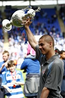 Images Dated 2nd May 2006: Reading Football Club: Triumphant Moments & Unforgettable Celebrations - A Visual Collection of