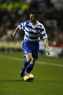 Images Dated 12th November 2007: Reading vs Arsenal: A Football Rivalry in the Barclays Premiership (November 12, 2007)