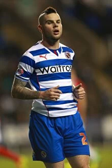Images Dated 3rd December 2013: Reading's Danny Guthrie in Action: Sky Bet Championship Showdown vs Charlton Athletic at Madejski