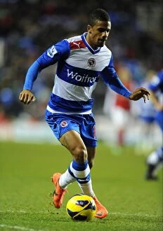 Images Dated 17th December 2012: Reading's Garath McCleary in Action Against Arsenal (17-12-2012, Madjeski Stadium)