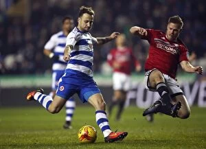 Images Dated 24th January 2017: Reading's Roy Beerens Takes Aim: Sky Bet Championship Showdown at Madejski Stadium