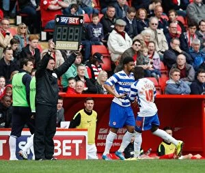 Images Dated 5th April 2014: Royston Drente Replaced by Nick Blackman: Reading's Substitution at Charlton Athletic