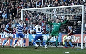 Images Dated 7th March 2010: Shane Long Scores the Opening Goal: FA Cup Sixth Round - Reading vs. Aston Villa, Madejski Stadium