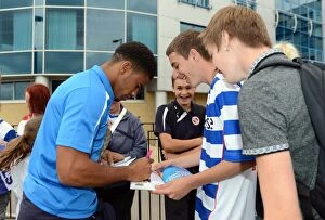 Images Dated 17th August 2013: Showdown at the Madejski: Reading FC vs. Watford in the 2013-14 Sky Bet Championship
