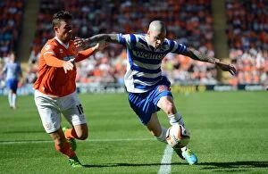 Images Dated 24th August 2013: Sky Bet Championship 2013-14: Reading FC vs. Blackpool - Championship Showdown