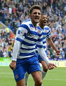 Images Dated 17th August 2013: Sky Bet Championship : Reading v Watford