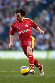 Images Dated 3rd February 2007: Stephen Hunt in Action: Manchester City vs. Reading FC, FA Barclays Premiership, 3rd February 2007