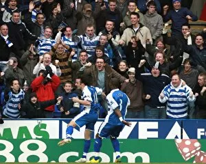 Images Dated 2nd January 2007: Stephen Hunt jumps for joy