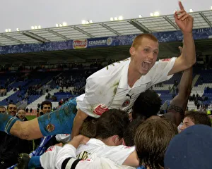 steve sidwell celebrates promotion
