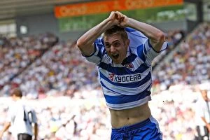 Images Dated 11th May 2008: Thrilling Barclays Premiership Showdown: Derby County vs. Reading - May 11, 2008